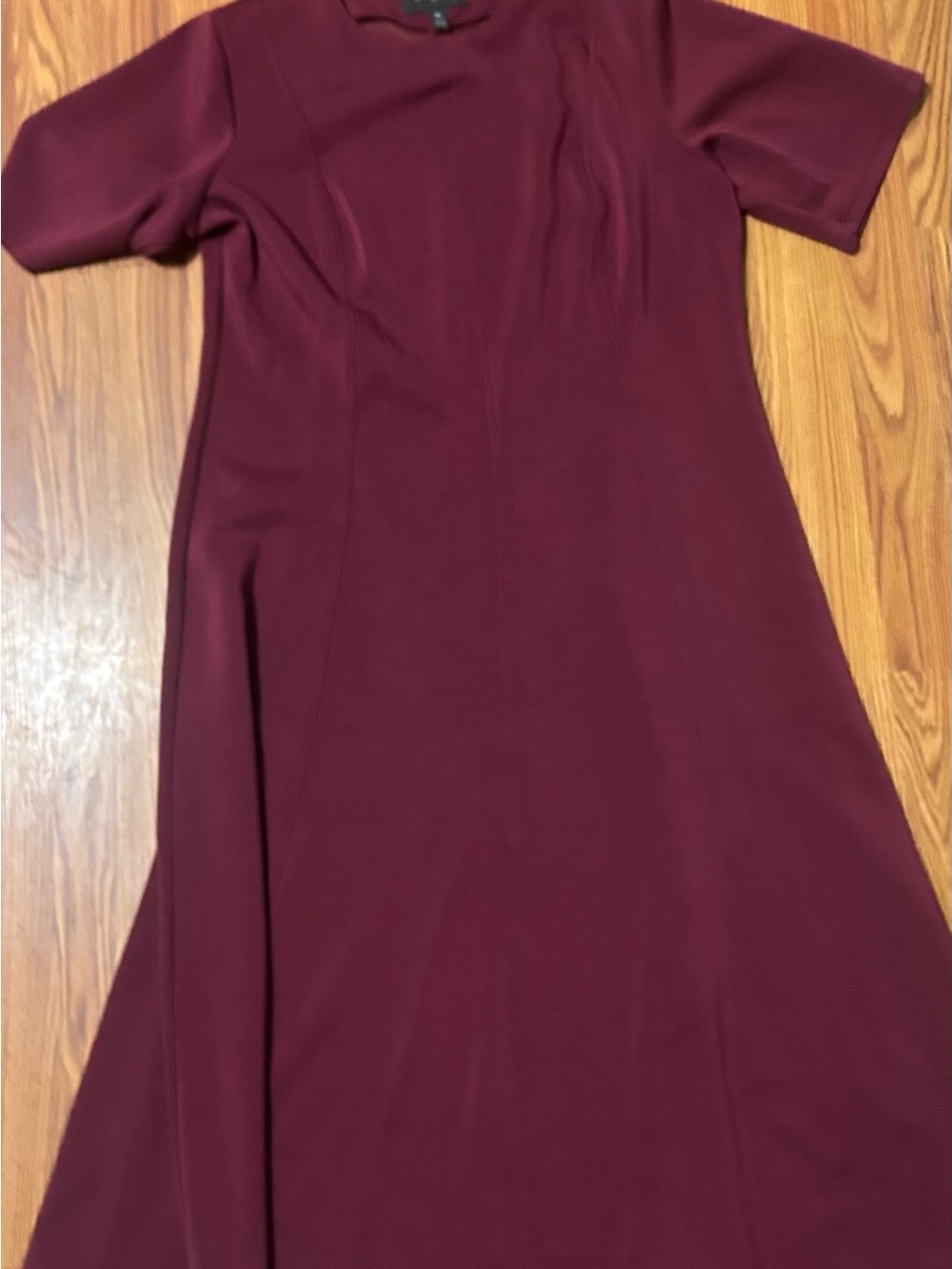Banana Republic Wine Burgundy Midi Dress with Short Sleeves Size XL A-Line Caree - Picture 3 of 5